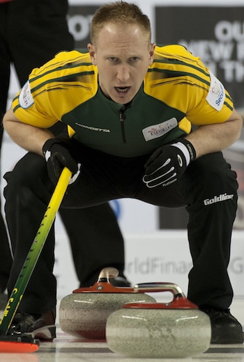 Northern Ontario skip Brad Jacobs calls out to his sweepers. (Photo, Curling Canada/Michael Burns)