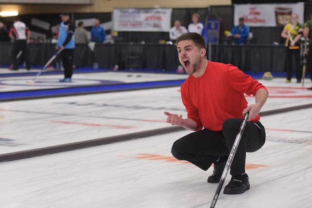 Newfoundland and Labrador skip Adam Boland calls to his sweepers during action at the 2017 Canadian Mixed Curling Championship (Curling Canada photo)