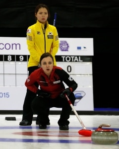Kelsey Rocque calls line during the last round robin game (Photo WCF/Richard Gray)