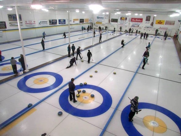 L'Alberni Valley Curling Club à Port Alberni, en Colombie-Britannique, était un candidat pour le Programme d'aide au curling.