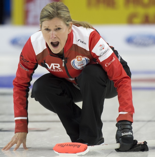 Sherry Middaugh et son équipe de Coldwater, en Ontario., Profité d'une journée d'ouverture parfaite au Home Hardware Coupe Canada, mercredi, à Grande Prairie, en Alberta. (Photo, Curling Canada / Michael Burns)