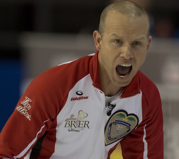 Pat Simmons et Équipe Canada sont un départ de 2-0 au Brier Tim Hortons 2016. (Photo, Curling Canada / Michael Burns)
