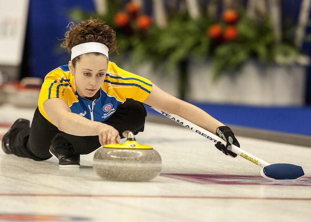 Joanne Courtney, 2014 Scotties Tournament of Hearts (Curling Canada/Andrew Klaver photo)