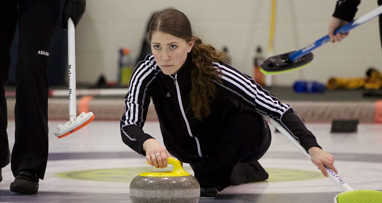 Thompson River University vice-skip Erin Pincott (photo by Ken Reid, GreyStoke Photography)