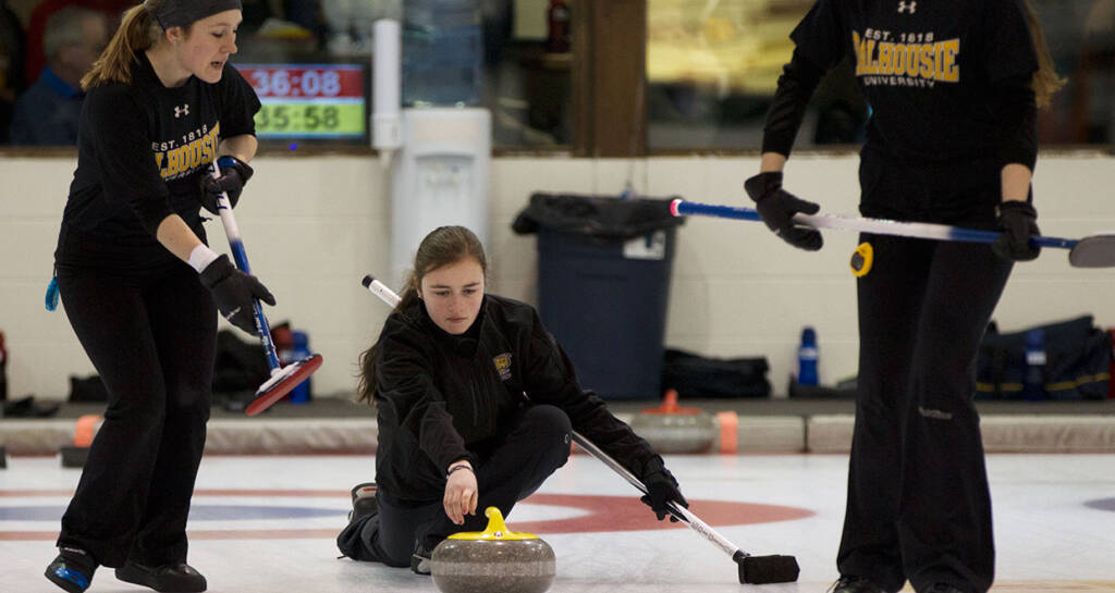 Kristin Clarke, skip of Dalhousie Tigers (Photo by Ken Reid, GreyStoke Photography)