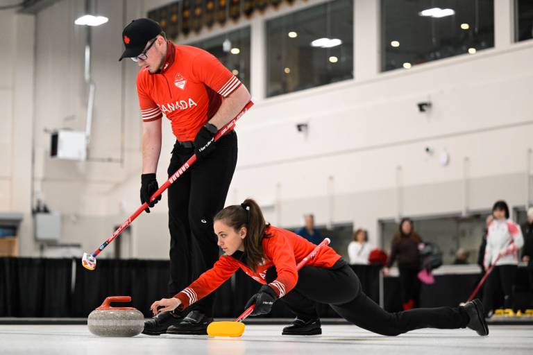 LE CANADA DÉCROCHE L&rsquo;ARGENT AU MONDIAL JUNIOR DE DOUBLE MIXTE